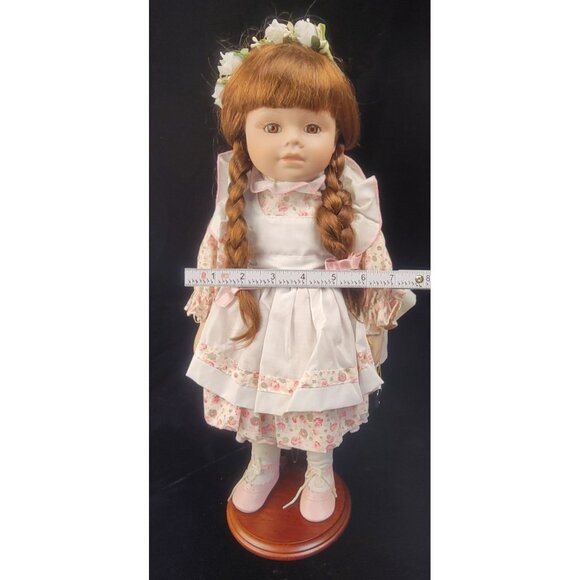 Vintage Brinn's 1991 Authentic Collectible Edition "Betsy Doll" - Picture 13 of 15